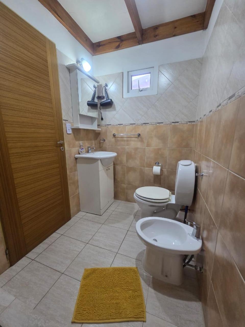 Lo De Kami Apartment อูซัวยา ภายนอก รูปภาพ